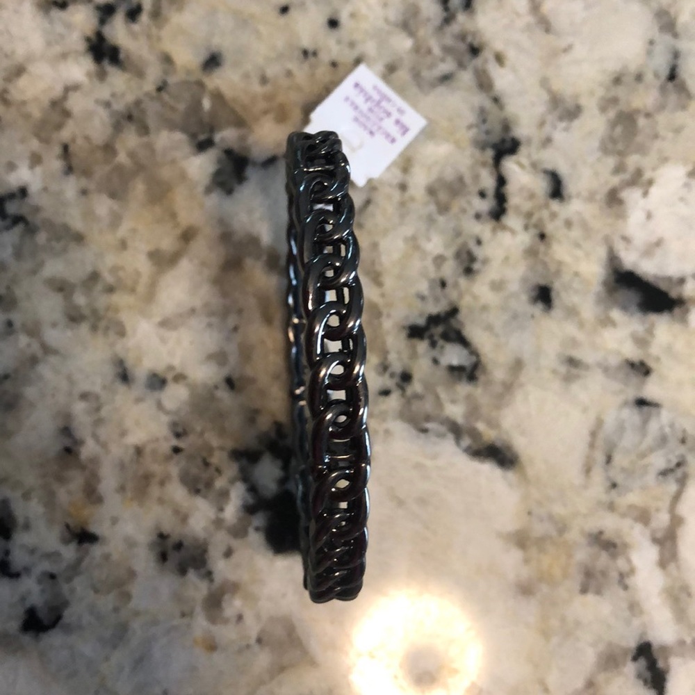Lia Sophia stretch chain bracelet